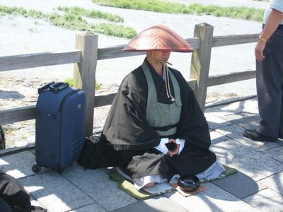japanese_monk-content