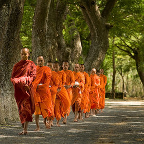 Sự Thành Lập Tăng Đoàn Thời Đức Phật