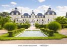 view-of-cheverny-chateau-from-apprentice-s-garden-france-48572254-thumbnail