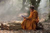 Những Điều Đức Phật Không Dạy Trong Kinh Sách